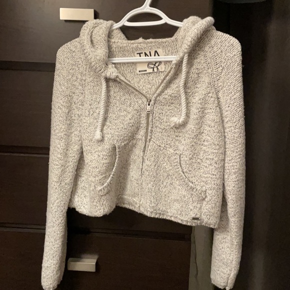 TNA short hoodie - Picture 4 of 4